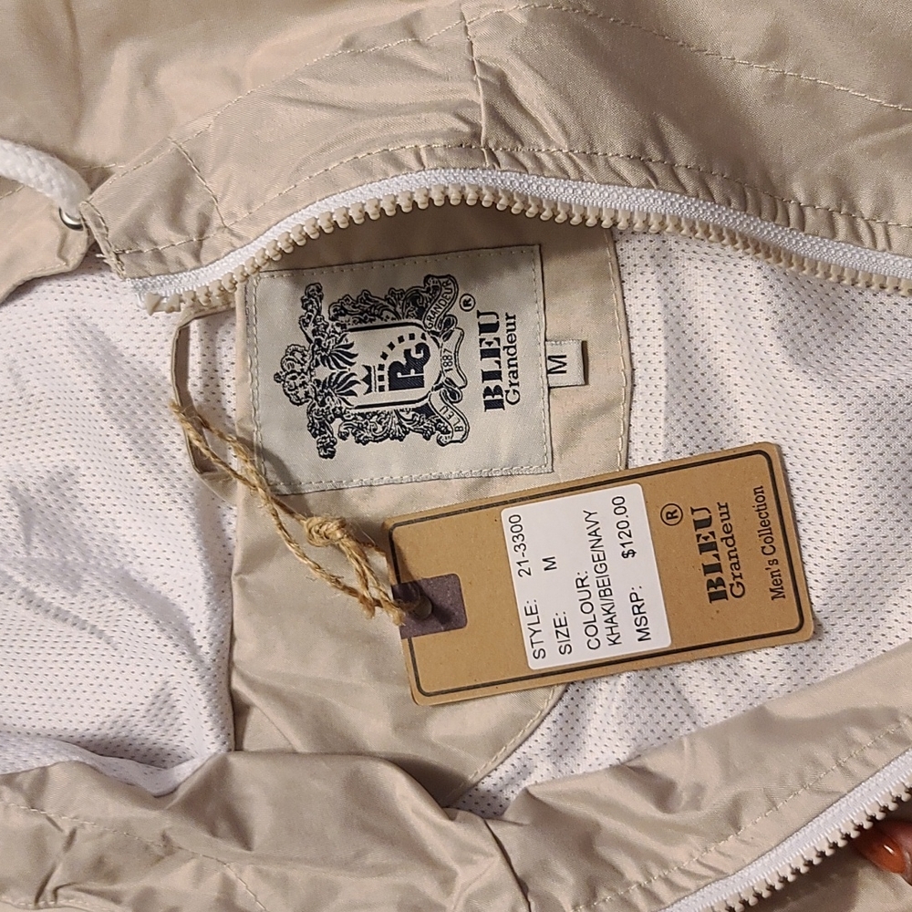 Men's Jacket - Picture 3 of 6